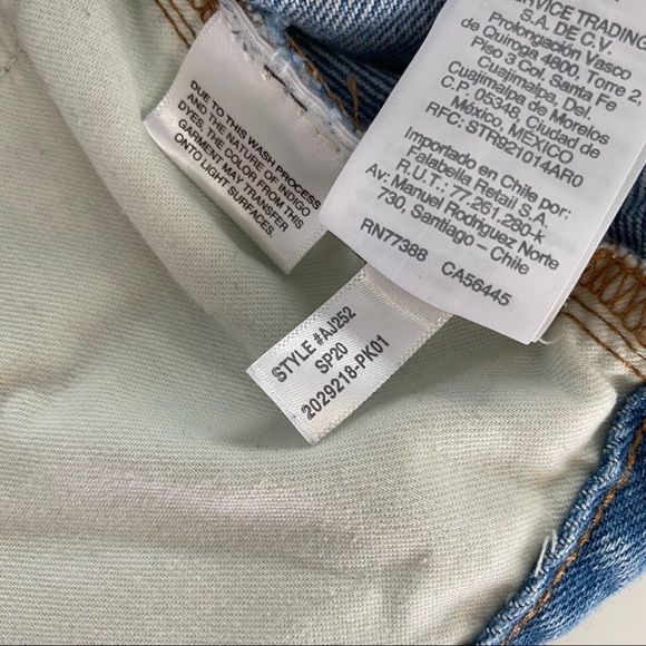 Madewell The Momjean Short in Givens Wash size 28 - Picture 12 of 12